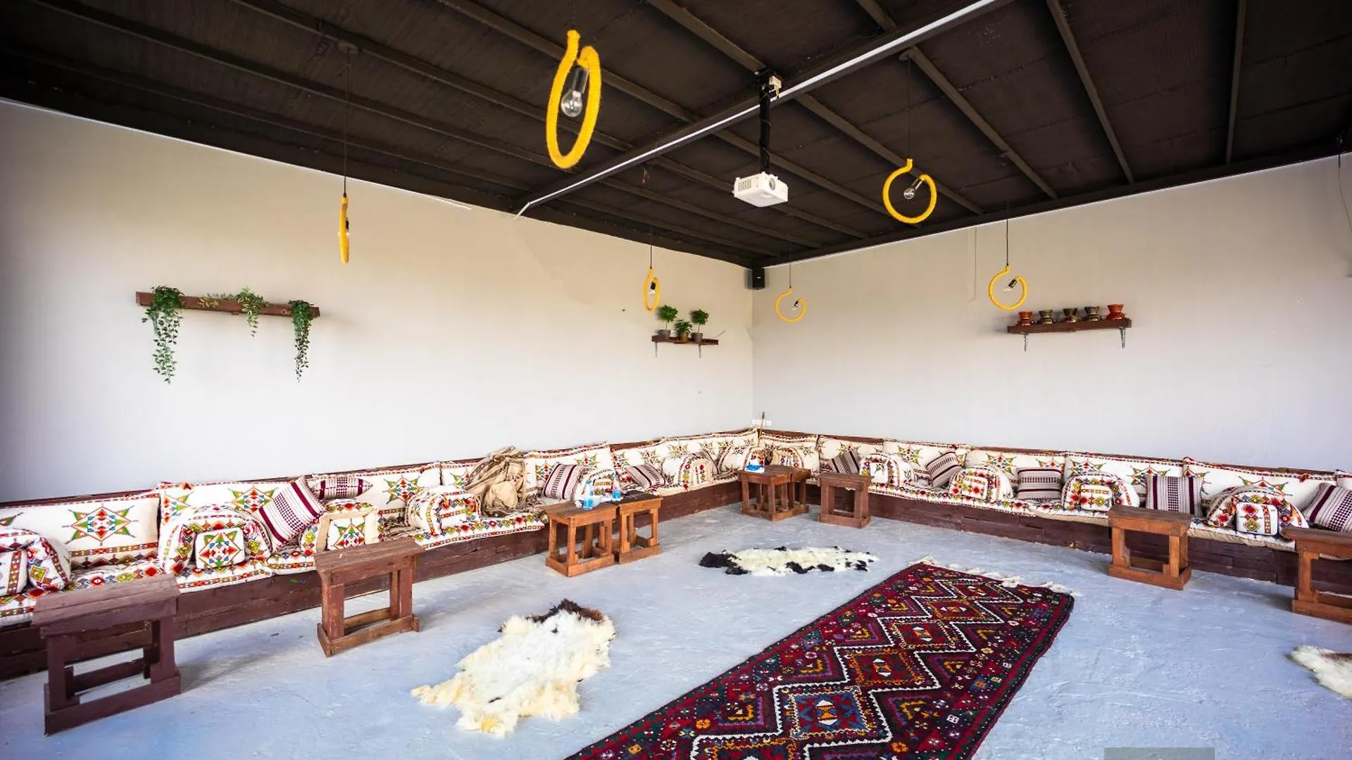 Working Line Traditional Equestrian Centre Villa Riyadh Saudi Arabia